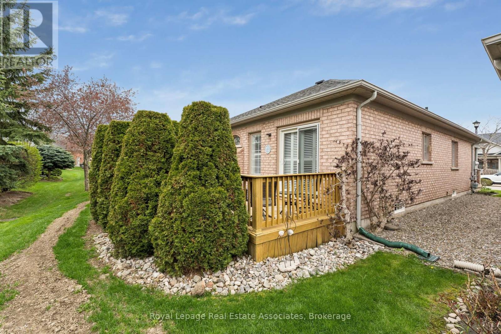 9 Falconwood Place, Brampton, Ontario  L6R 3J3 - Photo 39 - W13108640
