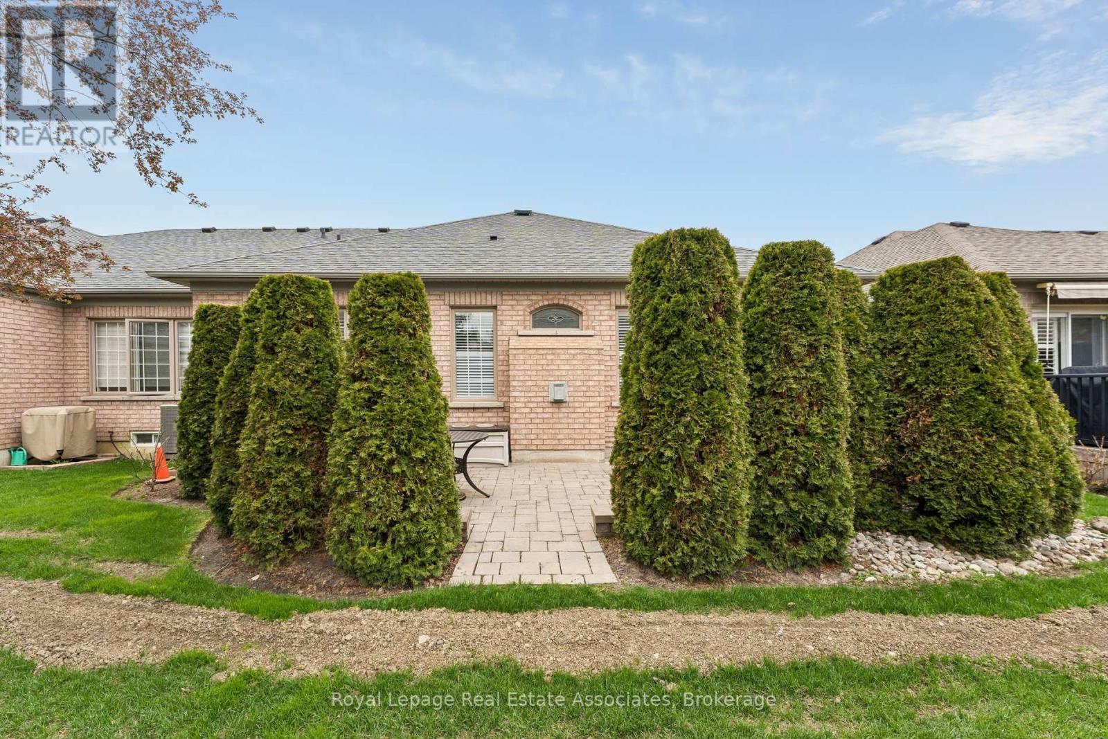 9 Falconwood Place, Brampton, Ontario  L6R 3J3 - Photo 40 - W13108640