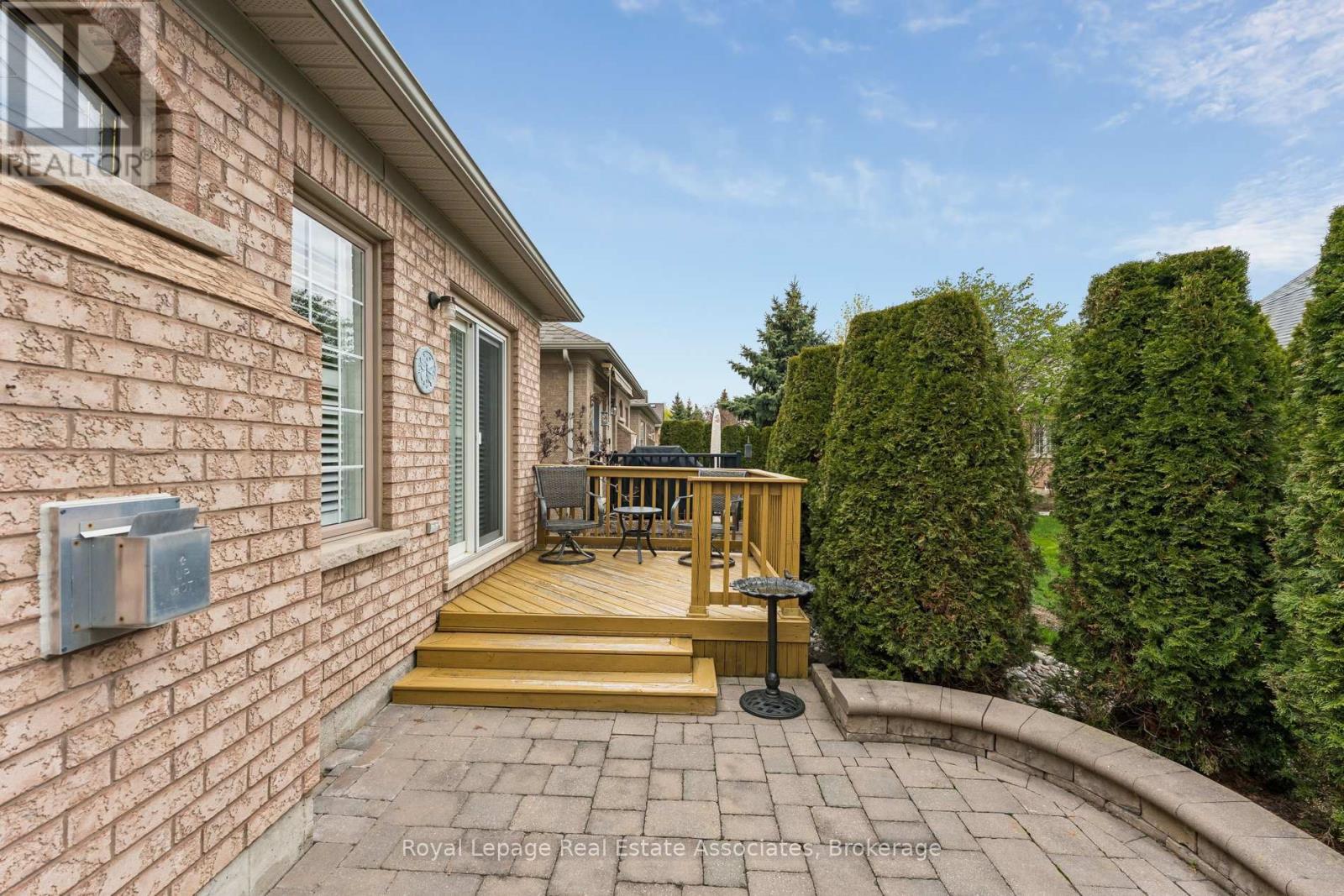 9 Falconwood Place, Brampton, Ontario  L6R 3J3 - Photo 42 - W13108640