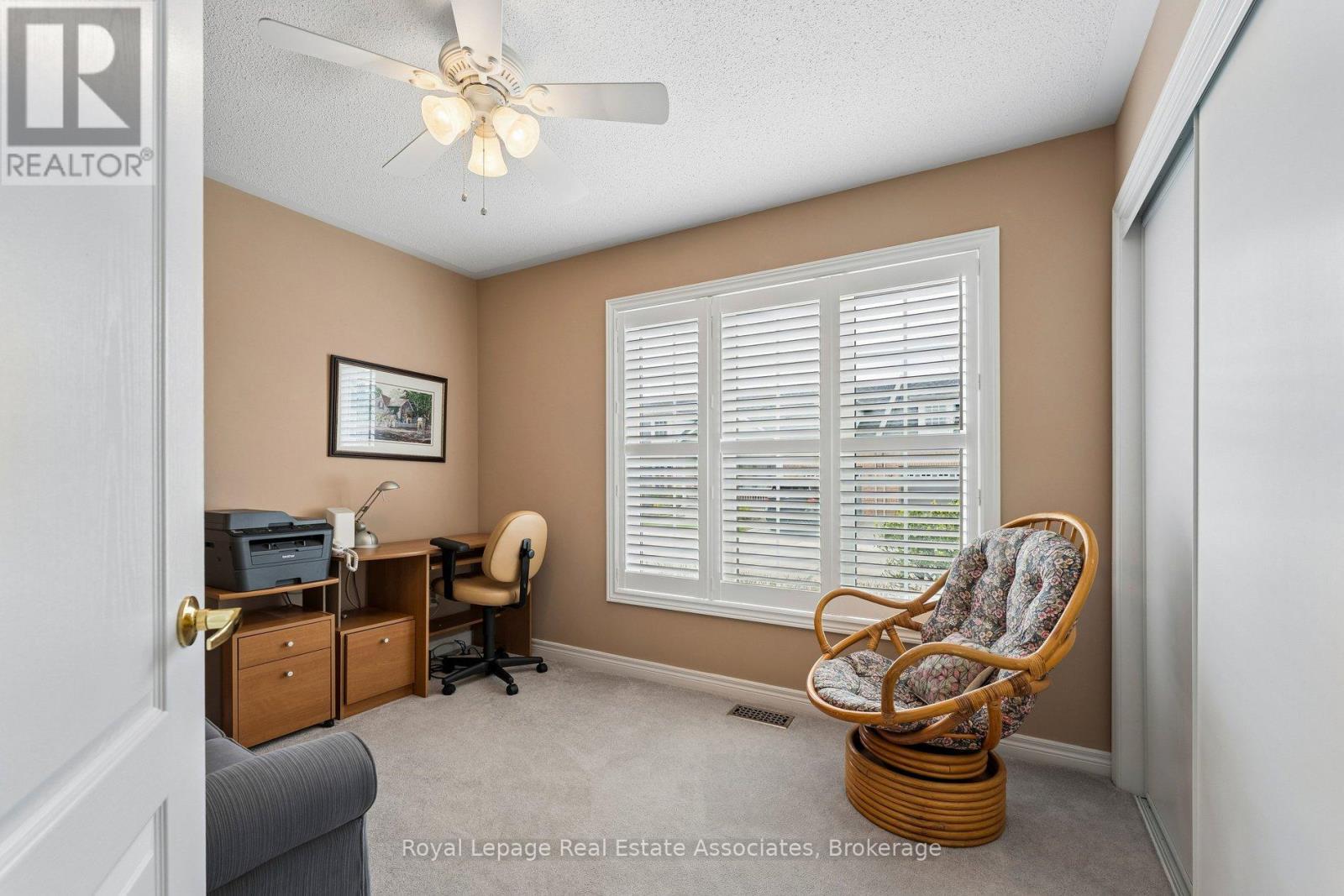 9 Falconwood Place, Brampton, Ontario  L6R 3J3 - Photo 9 - W13108640