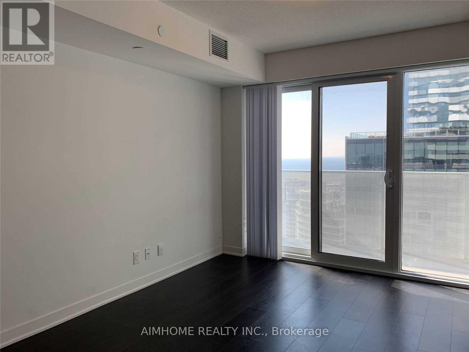 4611 - 88 Harbour Street, Toronto, Ontario  M5J 0C3 - Photo 2 - C13108648