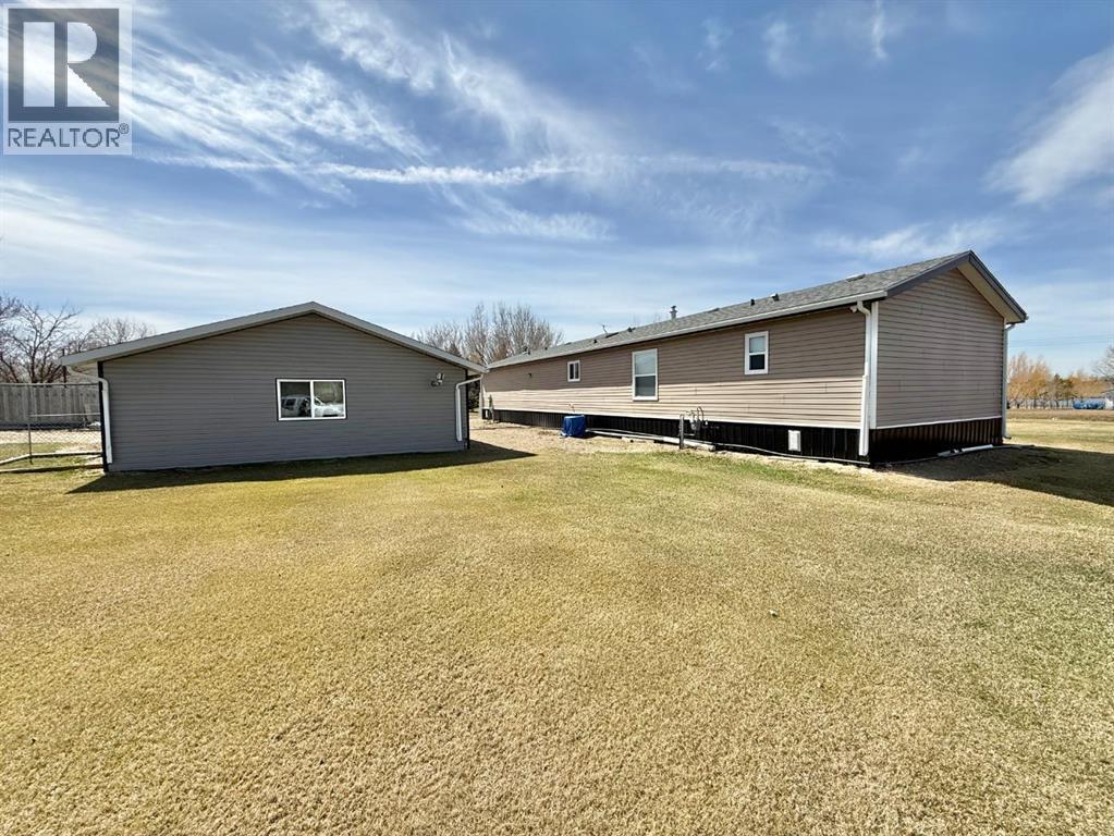 57 142070 Tr 191, Rural Newell, Alberta  T1R 0S1 - Photo 12 - A2297045