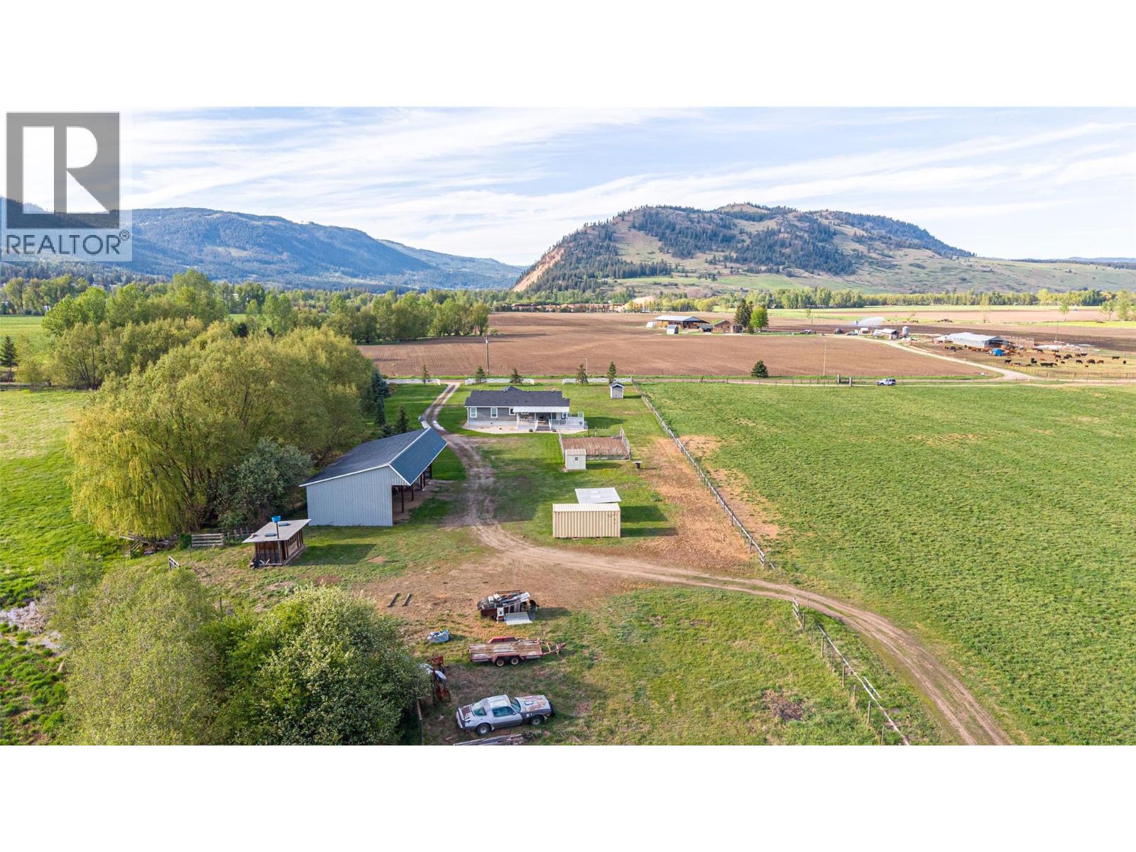 64 Bloom Road, Lumby, British Columbia  V0E 2G7 - Photo 16 - 10378515