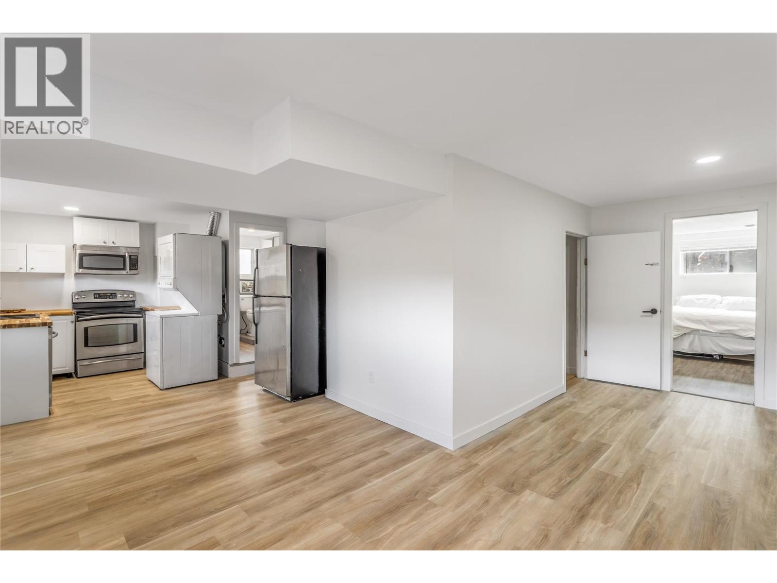 460 Eldorado Road, Kelowna, British Columbia  V1W 1G8 - Photo 28 - 10379296