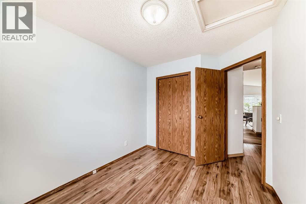 118 Bridleridge Way Sw, Calgary, Alberta  T2Y 4K8 - Photo 22 - A2309870