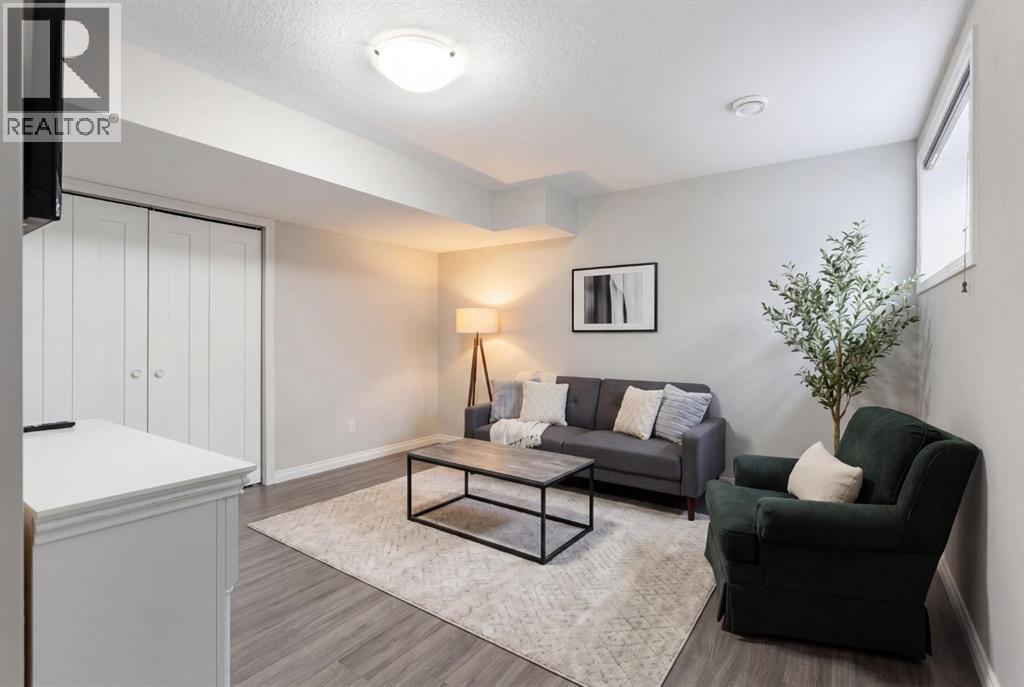 1 Osborne Common Sw, Airdrie, Alberta  T4B 5E3 - Photo 9 - A2302727