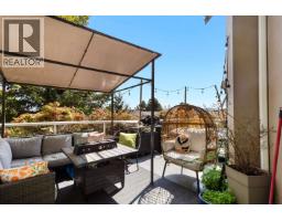 <div class="price">$517,500</div> 304 25 Richmond Street, New Westminster<br><div style="margin-bottom:8px;"><small>Stonehaus Realty Corp.</small></div><div class='bed_bath'>1 Bed | 1 Bath</div>