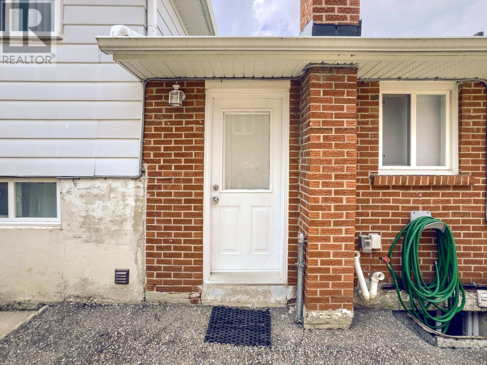 3240 Trisha Downs, Mississauga, Ontario  L5A 2A7 - Photo 38 - W12866172