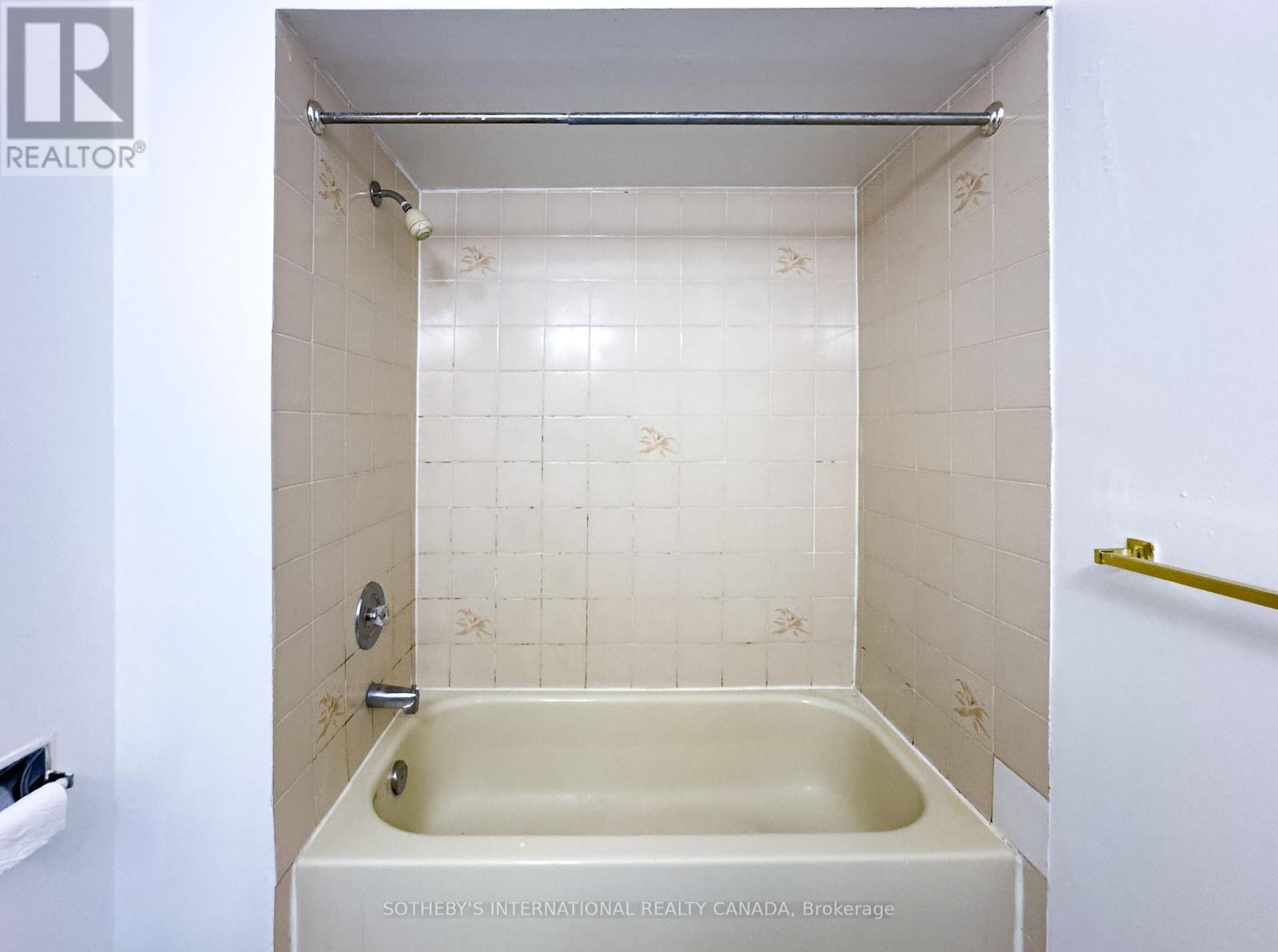 Lower - 3240 Trisha Downs, Mississauga, Ontario  L5A 2A7 - Photo 8 - W12710870
