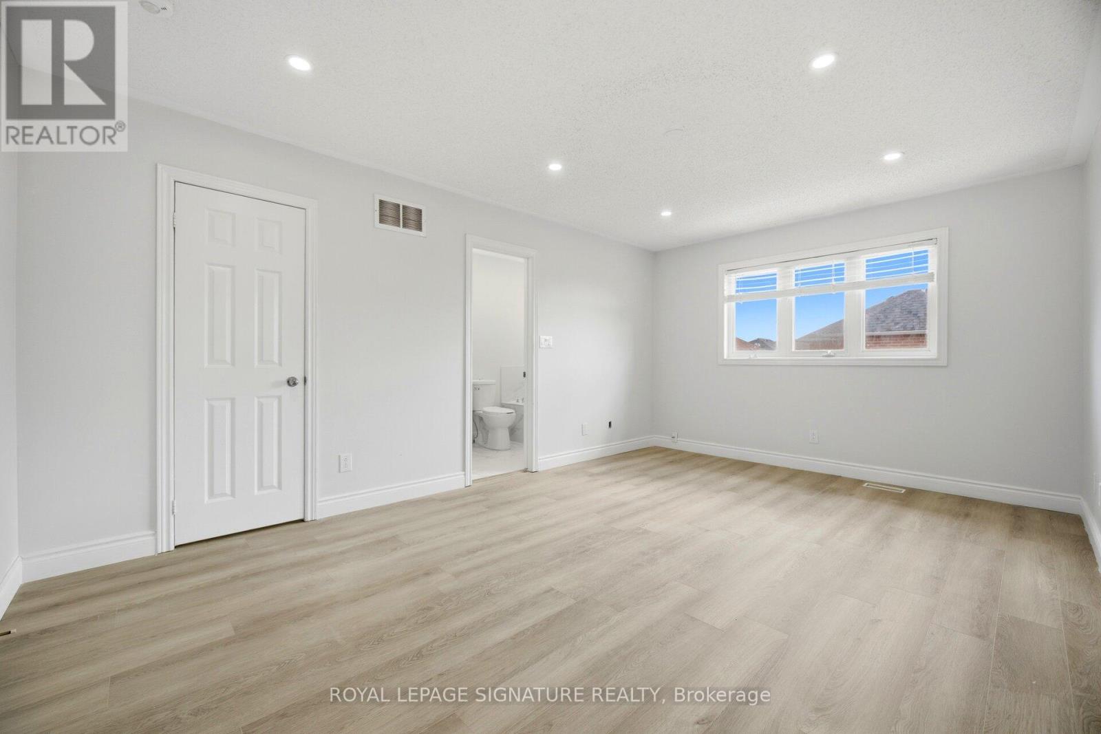 5610 Freshwater Drive, Mississauga, Ontario  L5M 7N1 - Photo 10 - W13108690