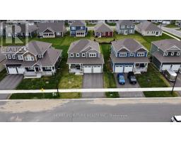 1 DYER CRESCENT, Bracebridge, Ontario