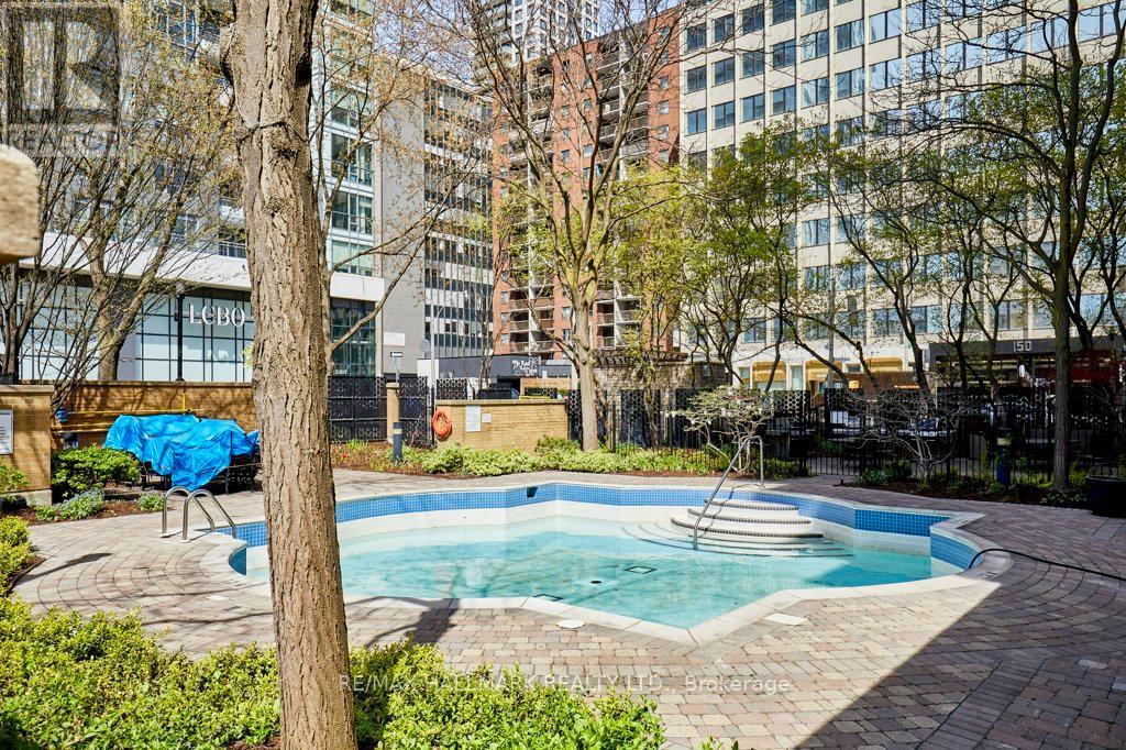 607 - 123 Eglinton Avenue, Toronto, Ontario M4P 1J2 - Photo 17 - C13107700