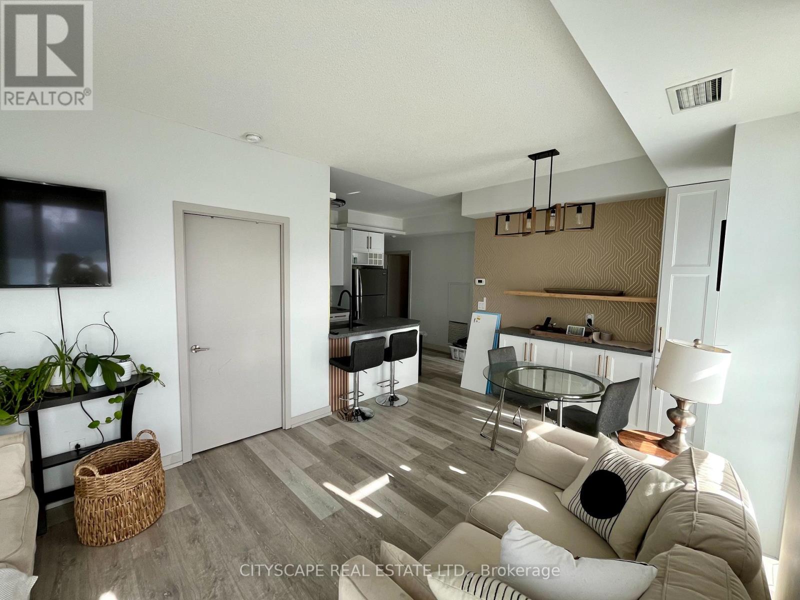 303 - 260 Sackville Street, Toronto, Ontario  M5A 0B3 - Photo 12 - C13108712