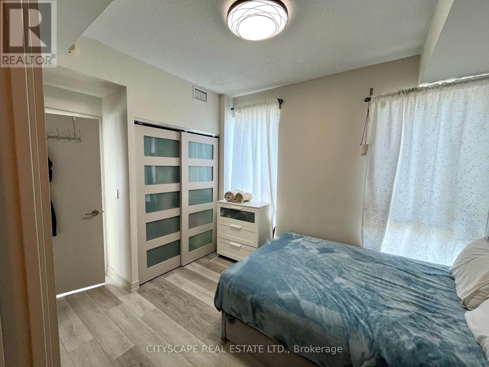 303 - 260 Sackville Street, Toronto, Ontario  M5A 0B3 - Photo 14 - C13108712