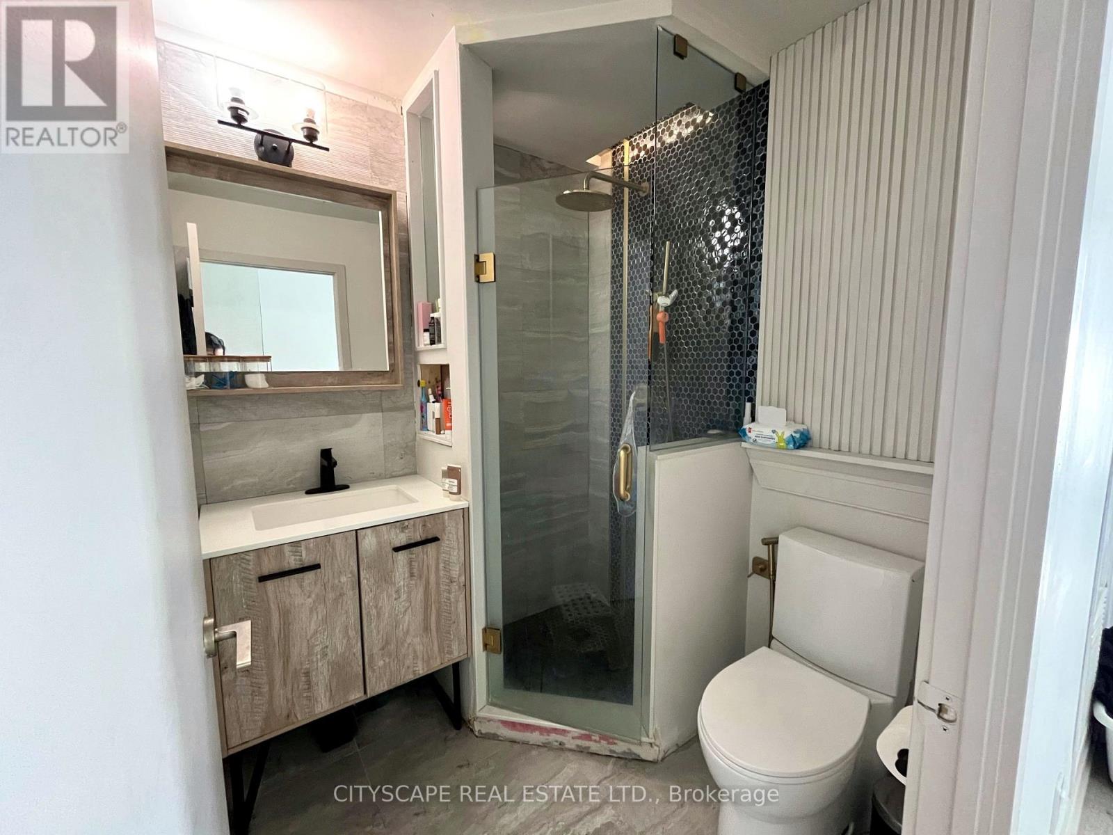 303 - 260 Sackville Street, Toronto, Ontario  M5A 0B3 - Photo 4 - C13108712