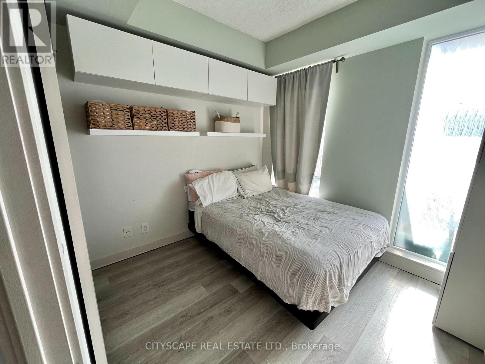 303 - 260 Sackville Street, Toronto, Ontario  M5A 0B3 - Photo 6 - C13108712