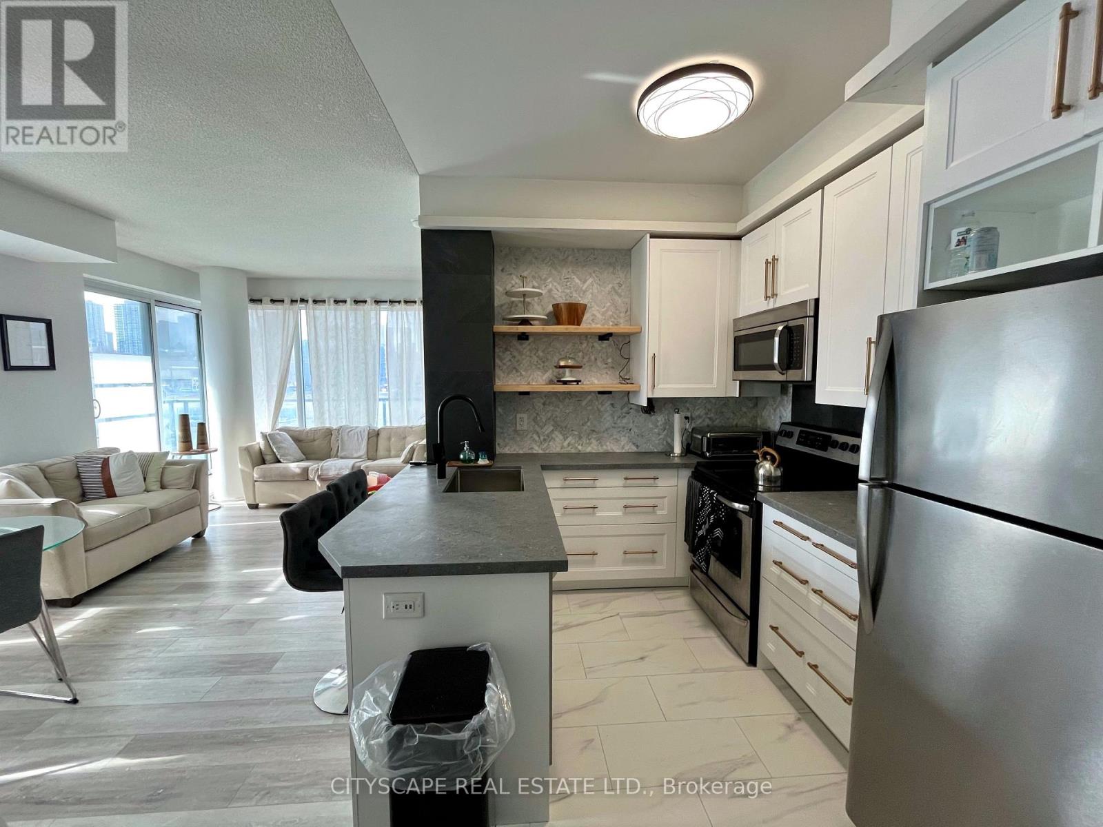 303 - 260 Sackville Street, Toronto, Ontario  M5A 0B3 - Photo 9 - C13108712