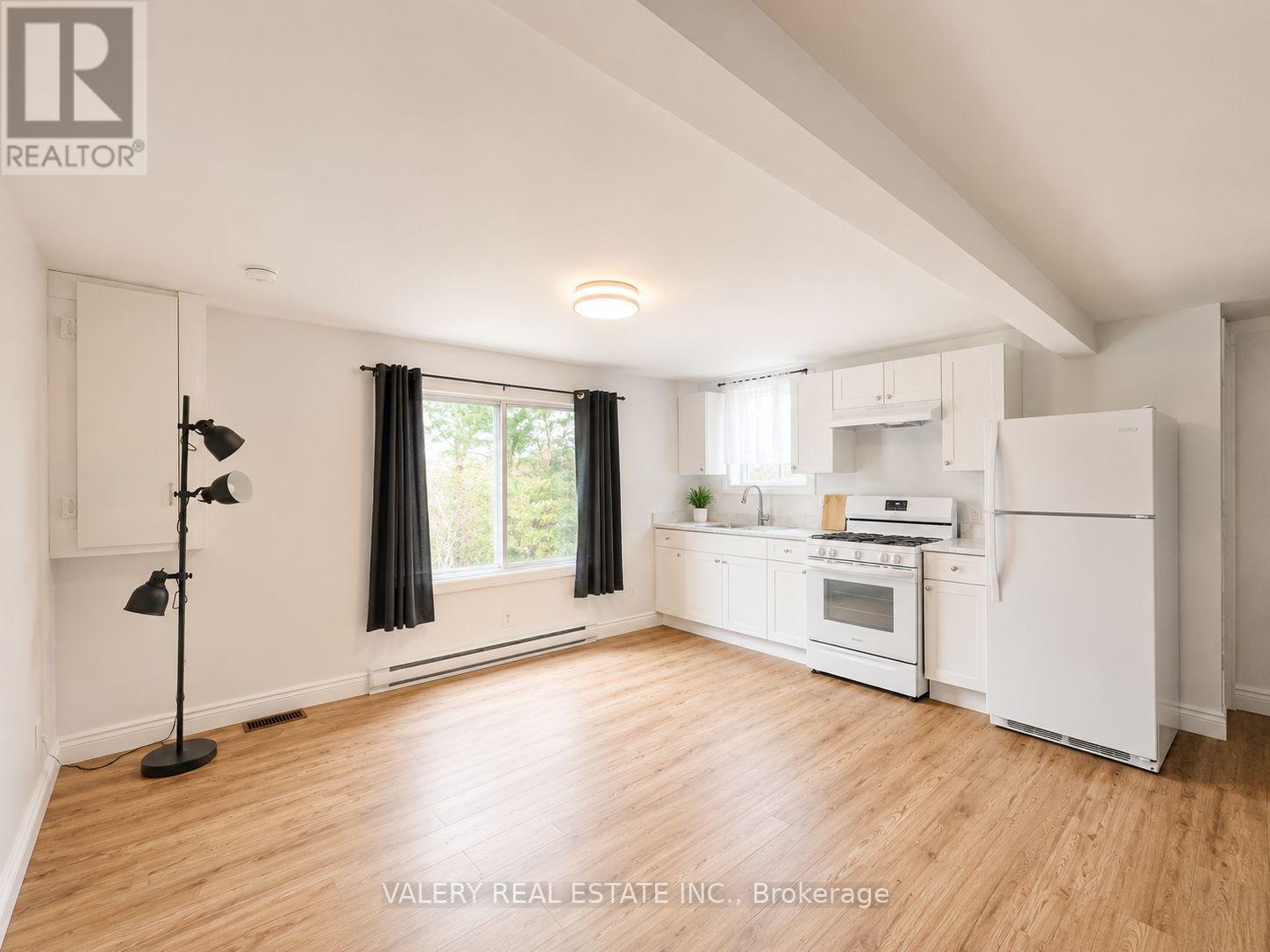 B - 67 Queen Mary Street, Ottawa, Ontario  K1K 1X6 - Photo 2 - X13027450