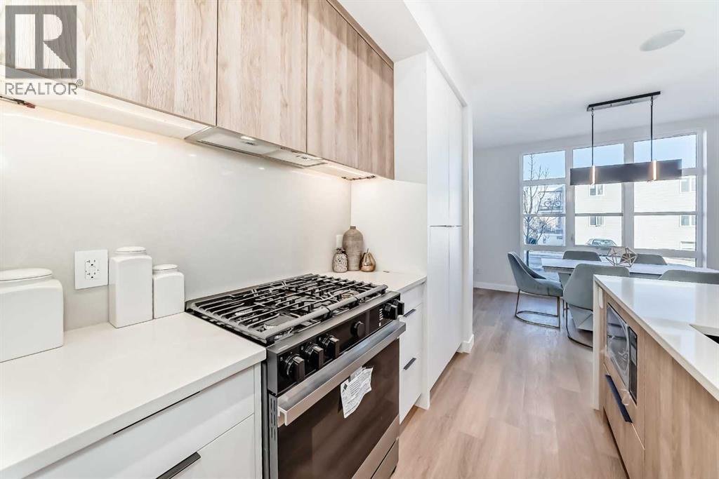 1607 37 Avenue SW, Calgary, Alberta  T2T 2h2 - Photo 11 - A2286214