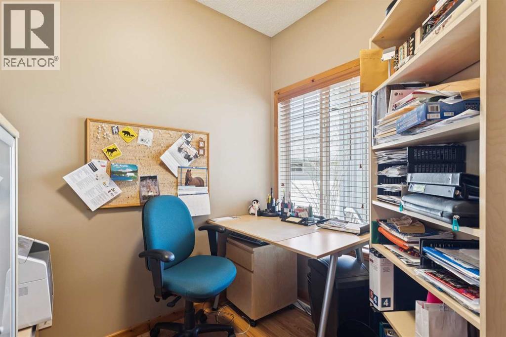 128 Tuscany Vista Crescent Nw, Calgary, Alberta  T3L 3A2 - Photo 30 - A2308073