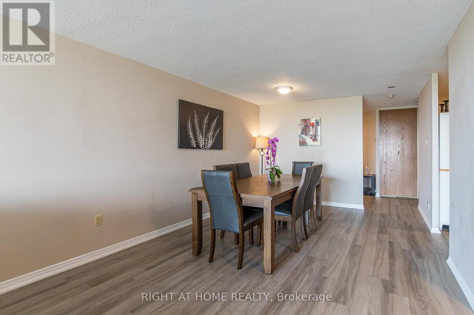 1714 - 35 Green Valley Drive, Kitchener, Ontario  N2P 2A5 - Photo 13 - X13108696