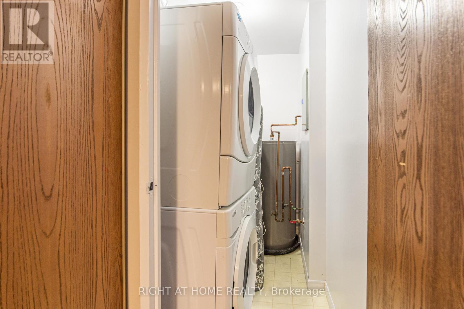 1714 - 35 Green Valley Drive, Kitchener, Ontario  N2P 2A5 - Photo 7 - X13108696