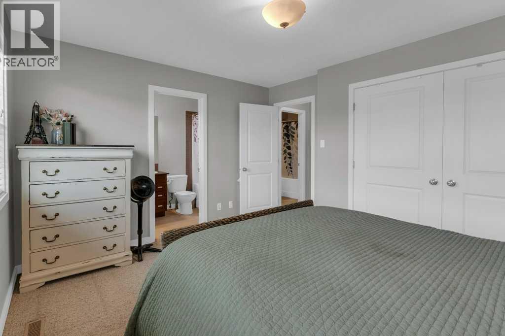 64 Ravenskirk Heath Se, Airdrie, Alberta  T4A 0K6 - Photo 17 - A2309767