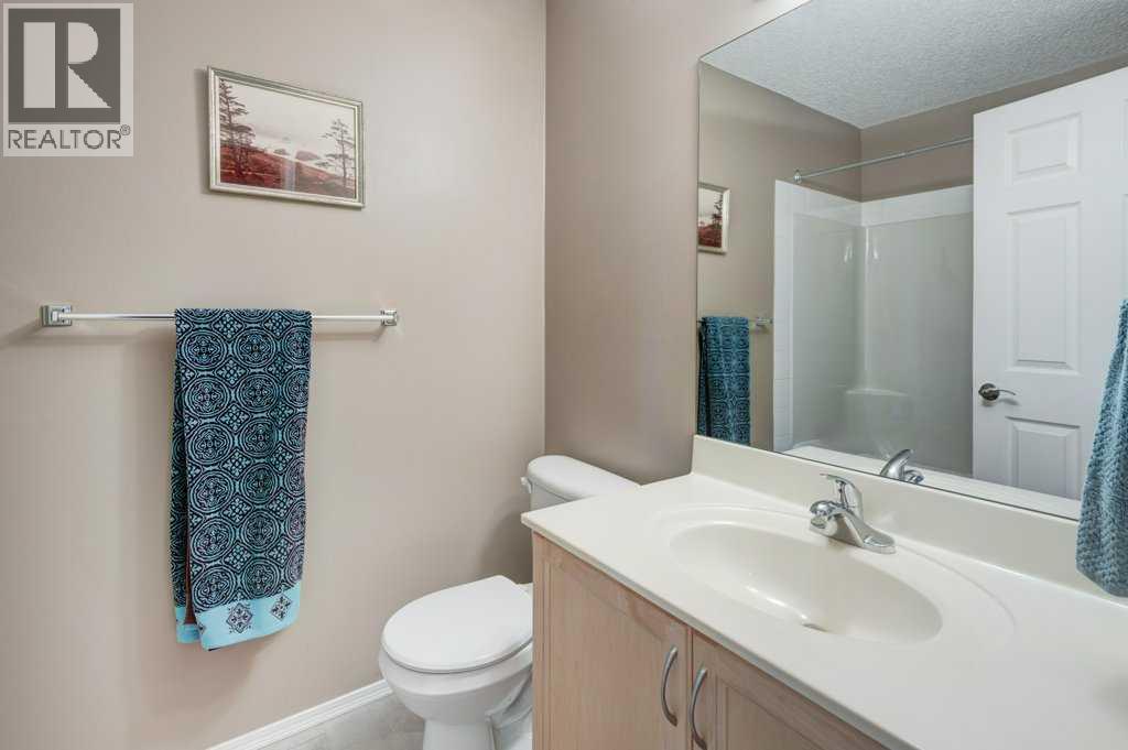 15 New Brighton Manor Se, Calgary, Alberta  T2Z 4G8 - Photo 18 - A2308631