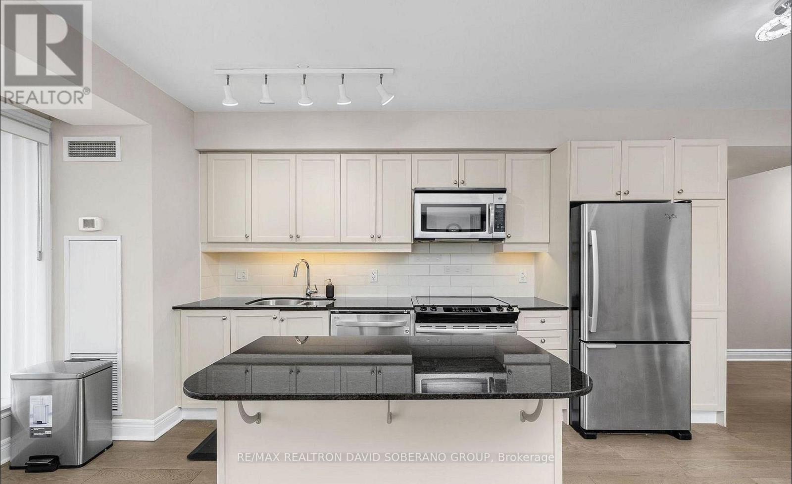 315 - 701 Sheppard Avenue W, Toronto, Ontario  M3H 0B2 - Photo 15 - C13108724