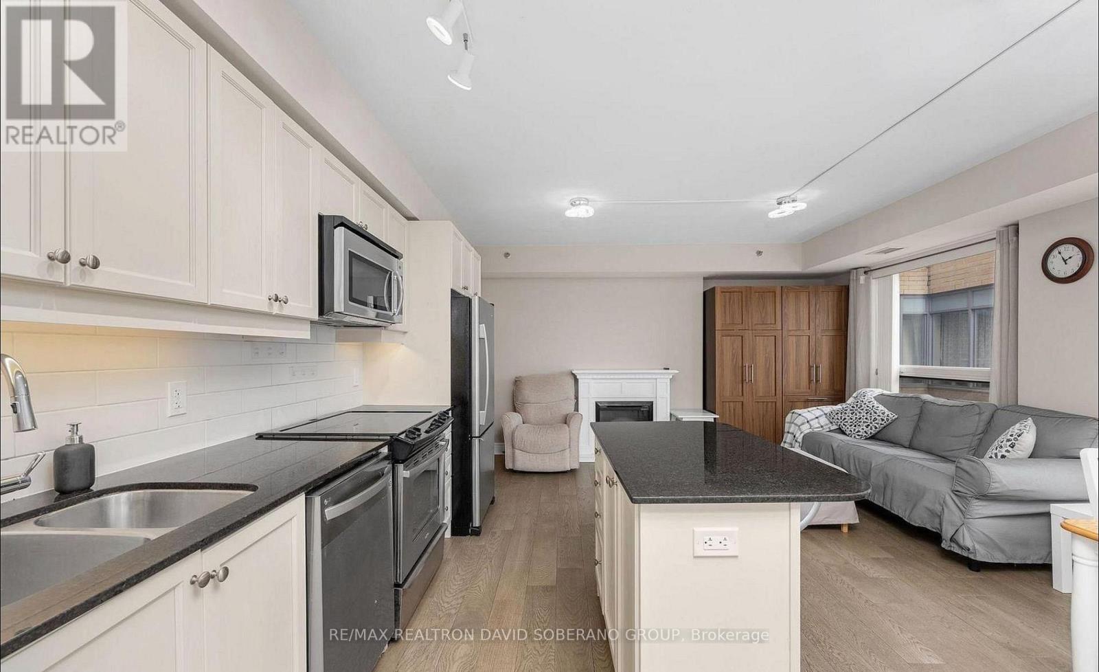 315 - 701 Sheppard Avenue W, Toronto, Ontario  M3H 0B2 - Photo 16 - C13108724
