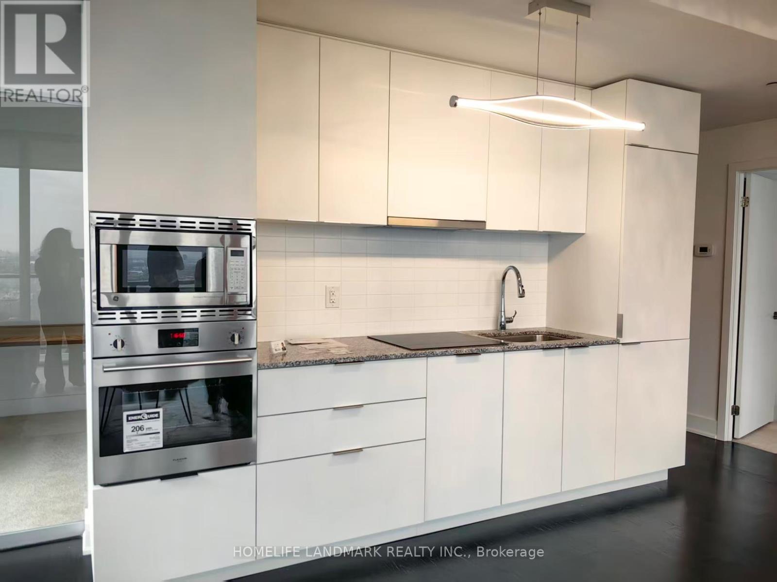 3113 - 955 Bay Street, Toronto, Ontario  M5S 0C6 - Photo 4 - C13108738