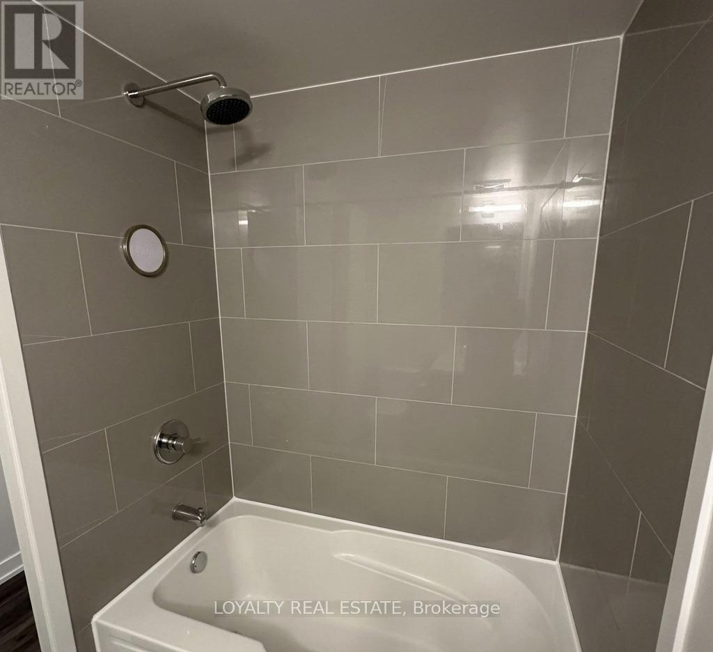 1205 - 88 Harbour Street, Toronto, Ontario  M5J 1B7 - Photo 10 - C13108746