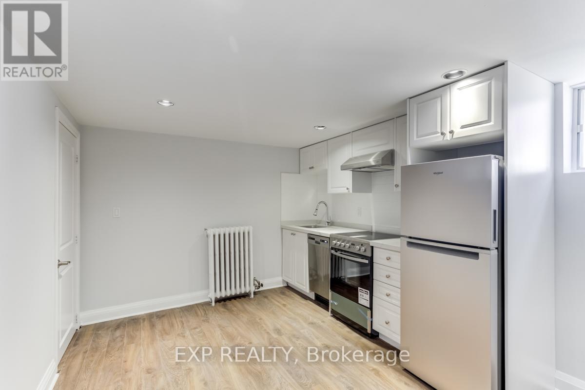 2 - 11 Fairside Avenue, Toronto, Ontario  M4C 3G8 - Photo 7 - E13108734