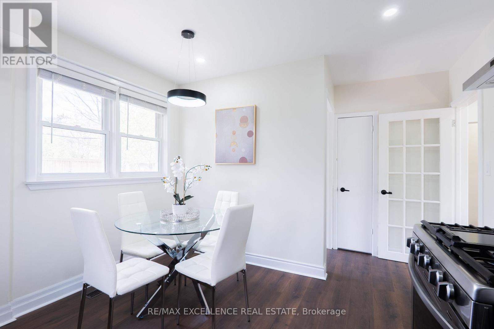 431 Delrex Boulevard, Halton Hills, Ontario  L7G 4J1 - Photo 19 - W13103764