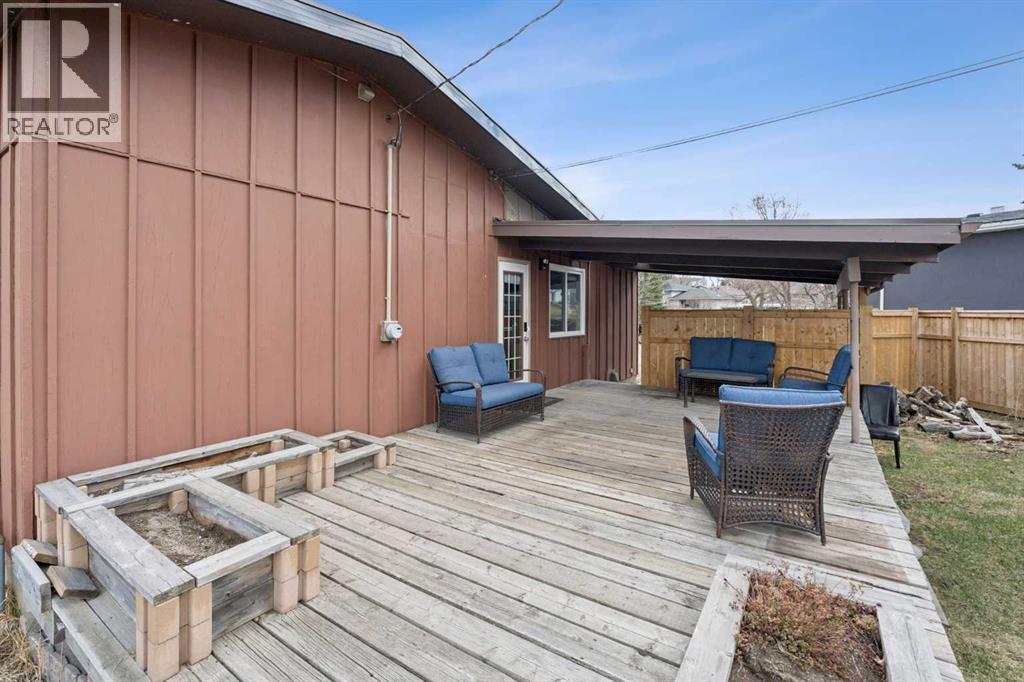 214 Springwood Place Sw, Calgary, Alberta  T2W 0L3 - Photo 25 - A2307366
