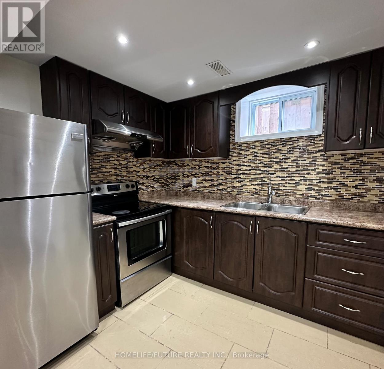 9 Faraday Drive, Toronto, Ontario  M1H 2R9 - Photo 23 - E13108478