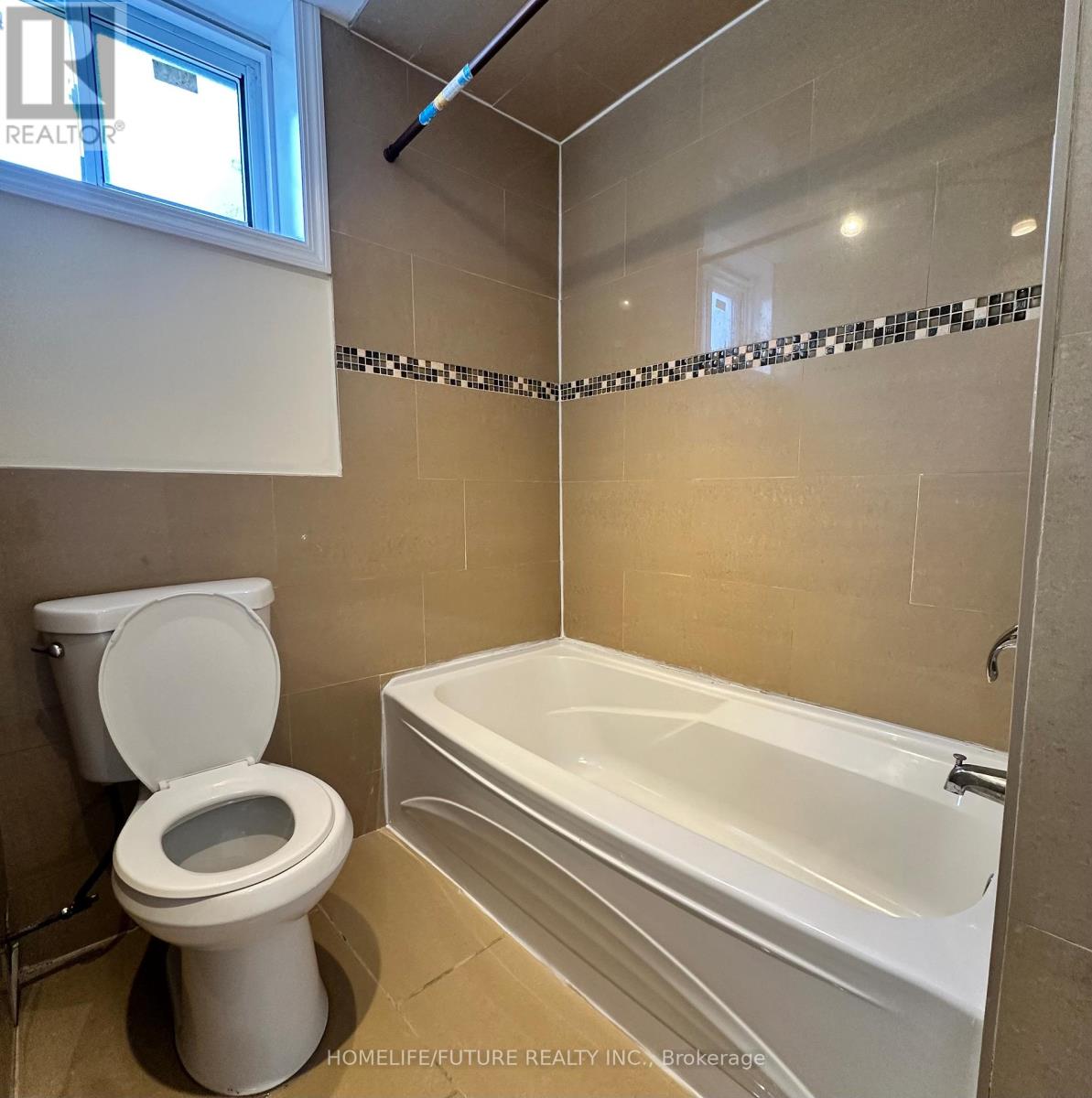 9 Faraday Drive, Toronto, Ontario  M1H 2R9 - Photo 25 - E13108478