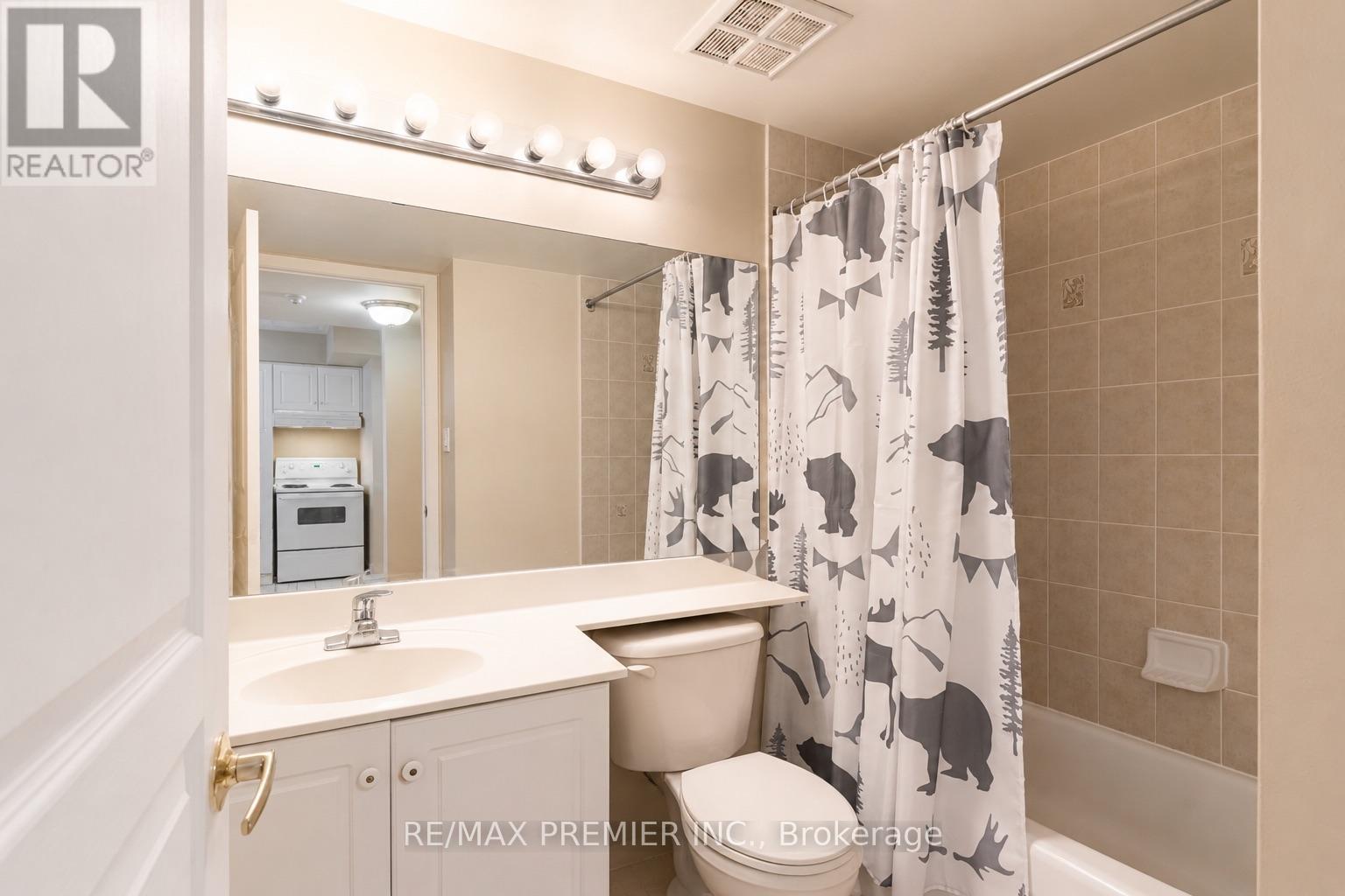 504 - 19 Northern Heights Drive, Richmond Hill, Ontario  L4B 4M4 - Photo 6 - N13106192