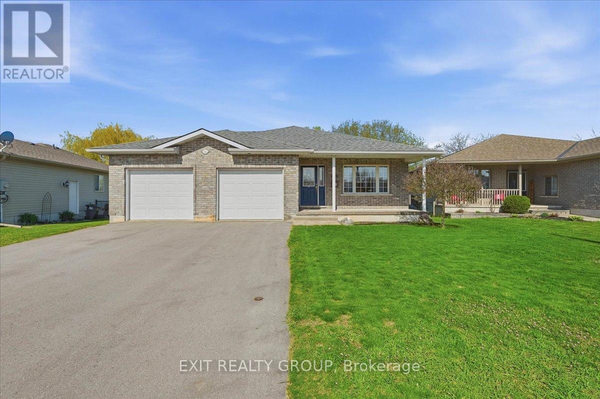 14 STONEGATE CRESCENT, Quinte West, Ontario