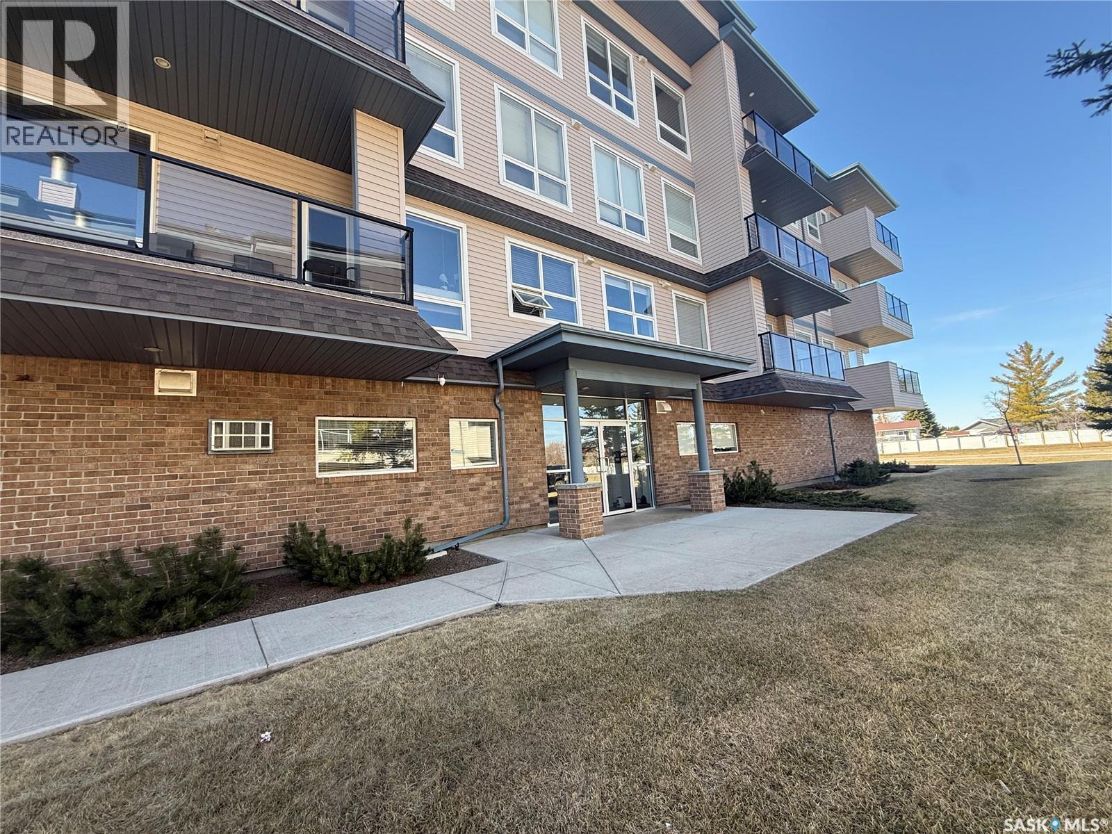 306 339 Morrison Drive, Yorkton, Saskatchewan  S3N 4J1 - Photo 2 - SK030504