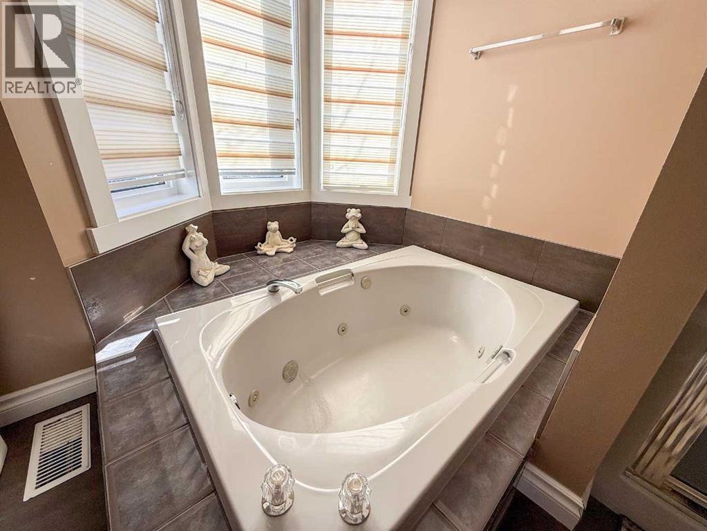 5 Blueberry Crescent, Whitecourt, Alberta  T7S 1R2 - Photo 39 - A2309892