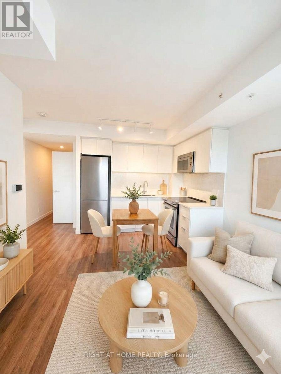 1003 - 30 Samuel Wood Way, Toronto, Ontario  M9B 0C9 - Photo 2 - W12925082