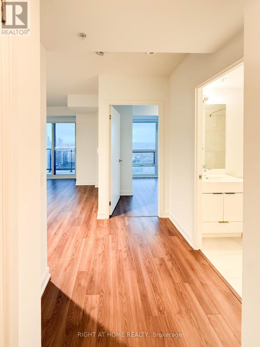 1003 - 30 Samuel Wood Way, Toronto, Ontario  M9B 0C9 - Photo 9 - W12925082