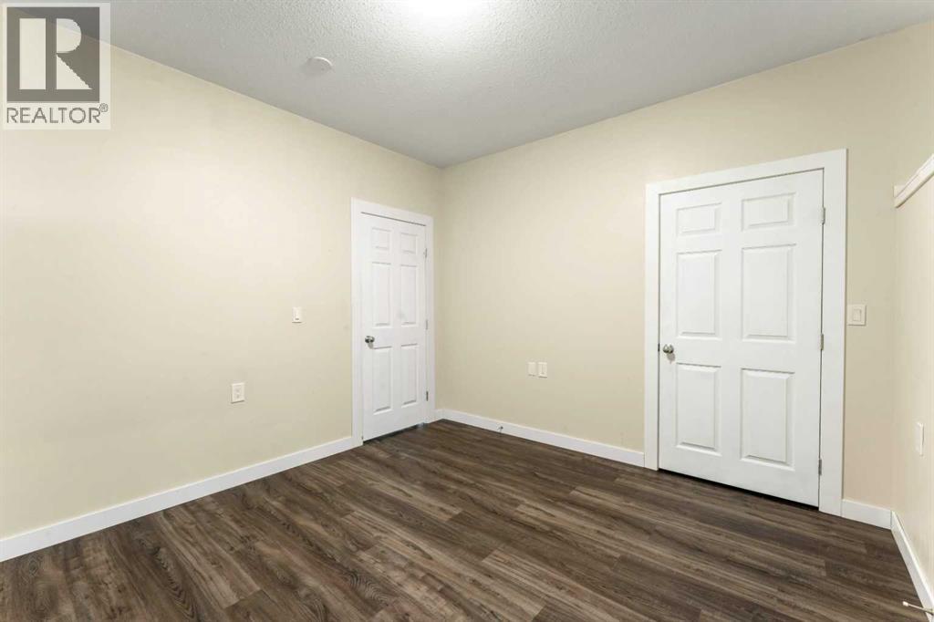 748 Carriage Lane Drive, Carstairs, Alberta  T0M 0N0 - Photo 38 - A2300925