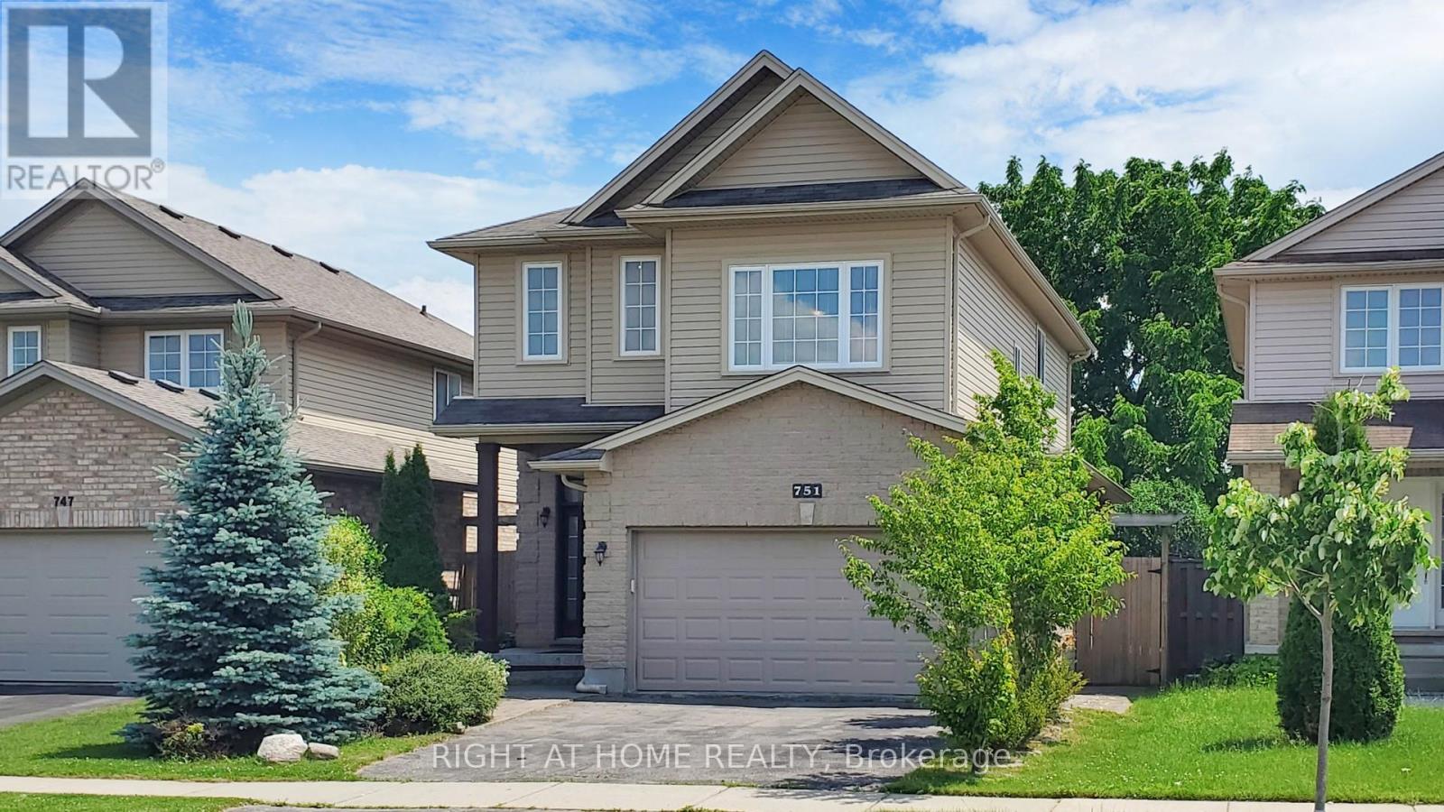 751 BLACKACRES BOULEVARD, London North, Ontario