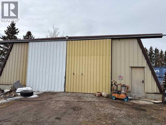 33233 Range Road 284, Rural Mountain View County, Alberta  T4H 1P2 - Photo 10 - A2299245