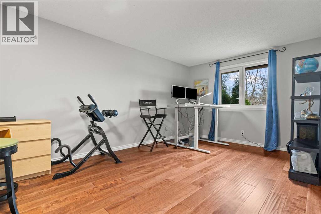 124 Canterbury Drive Sw, Calgary, Alberta  T2W 2G1 - Photo 18 - A2280498