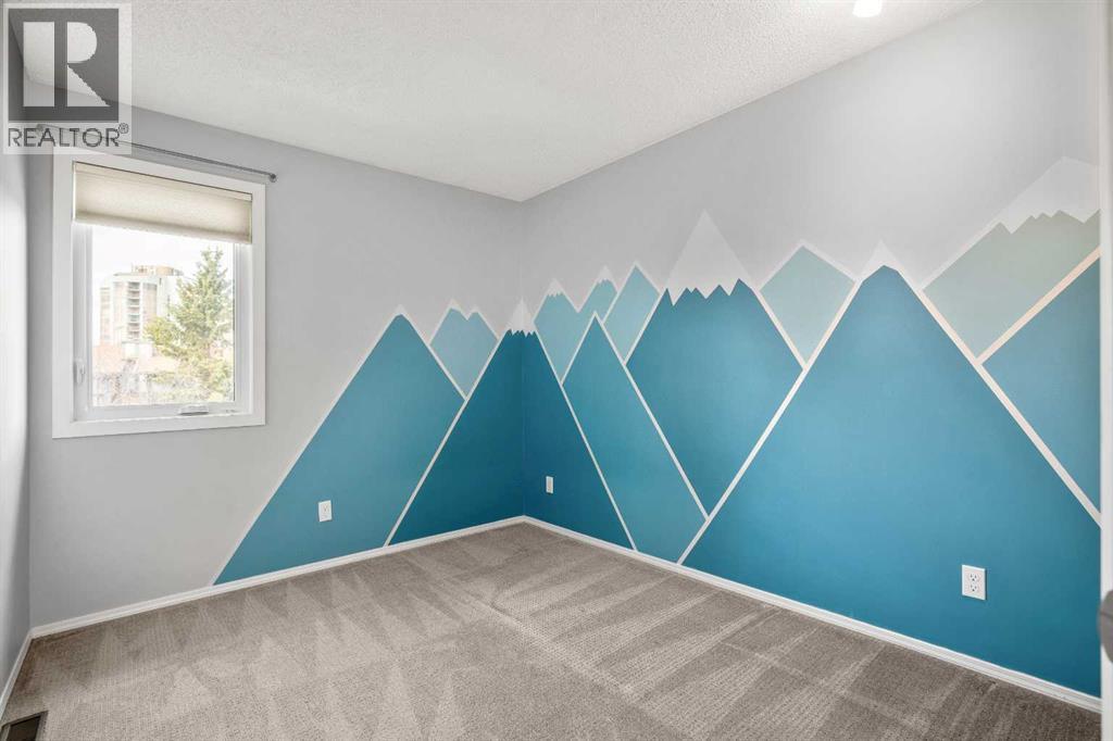 103 Coachway Lane Sw, Calgary, Alberta  T3H 2V9 - Photo 36 - A2290563