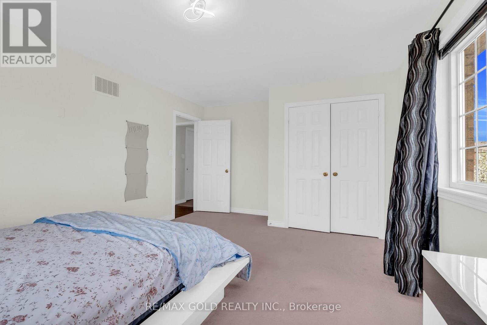 5499 Doctor Peddle Crescent, Mississauga, Ontario  L5M 0K7 - Photo 28 - W13106932
