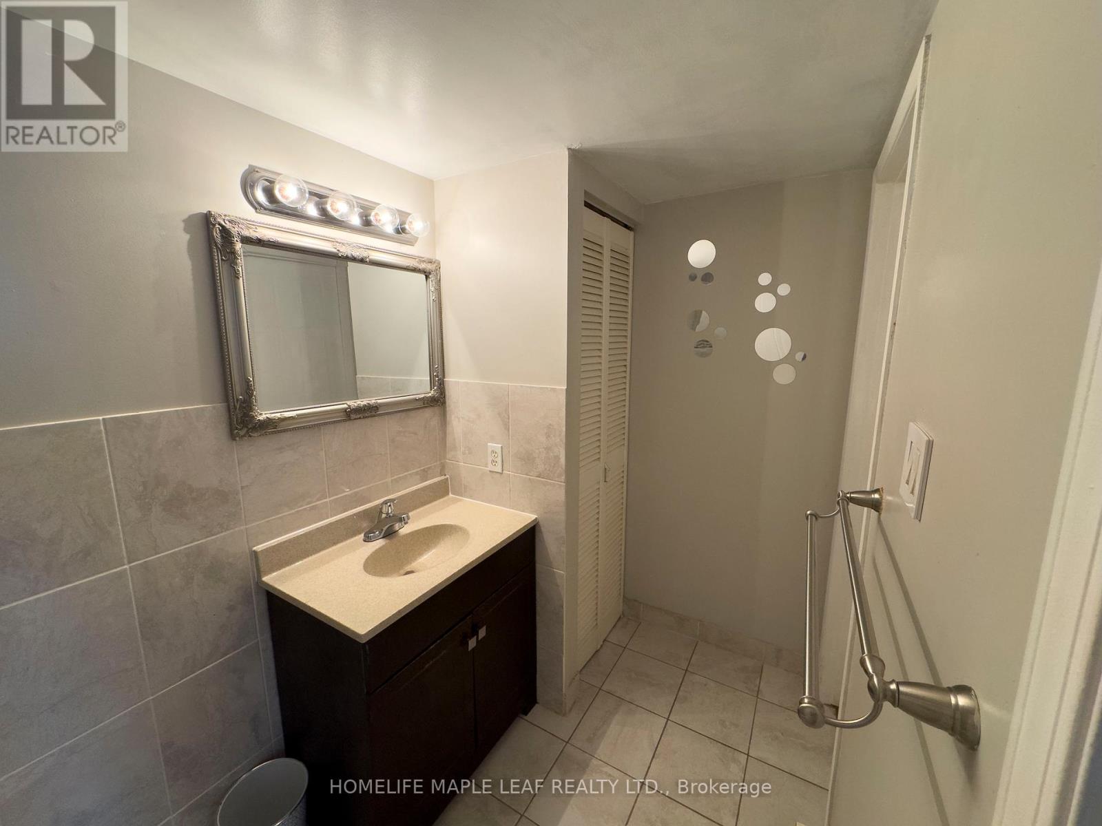713 - 95 Trailwood Drive, Mississauga, Ontario  L4Z 3L2 - Photo 9 - W13101428